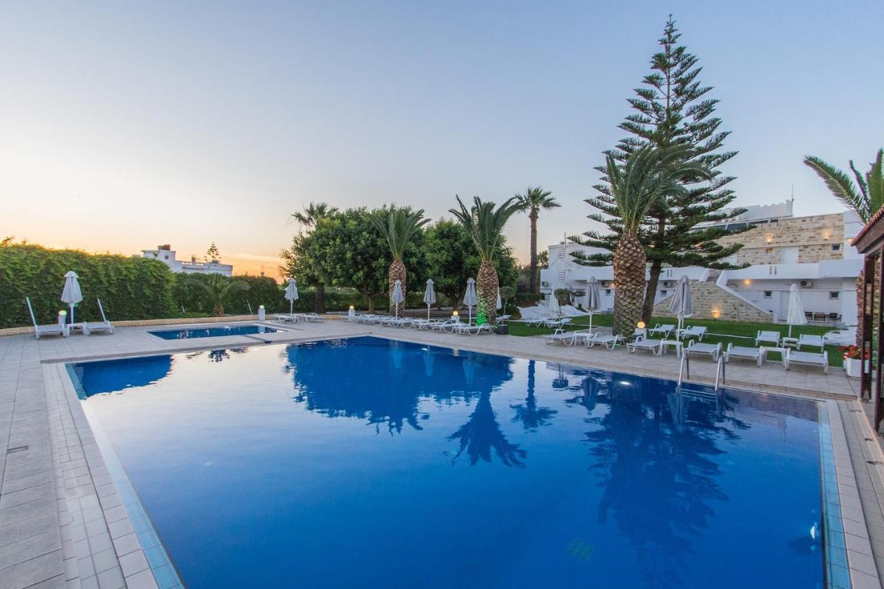 Abella Hotel Agia Marina エクステリア 写真
