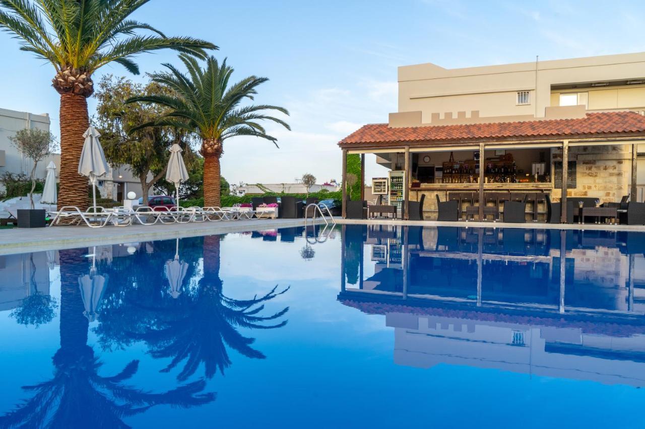 Abella Hotel Agia Marina エクステリア 写真